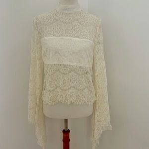 DO + BE Cream Lace Top - Size Medium